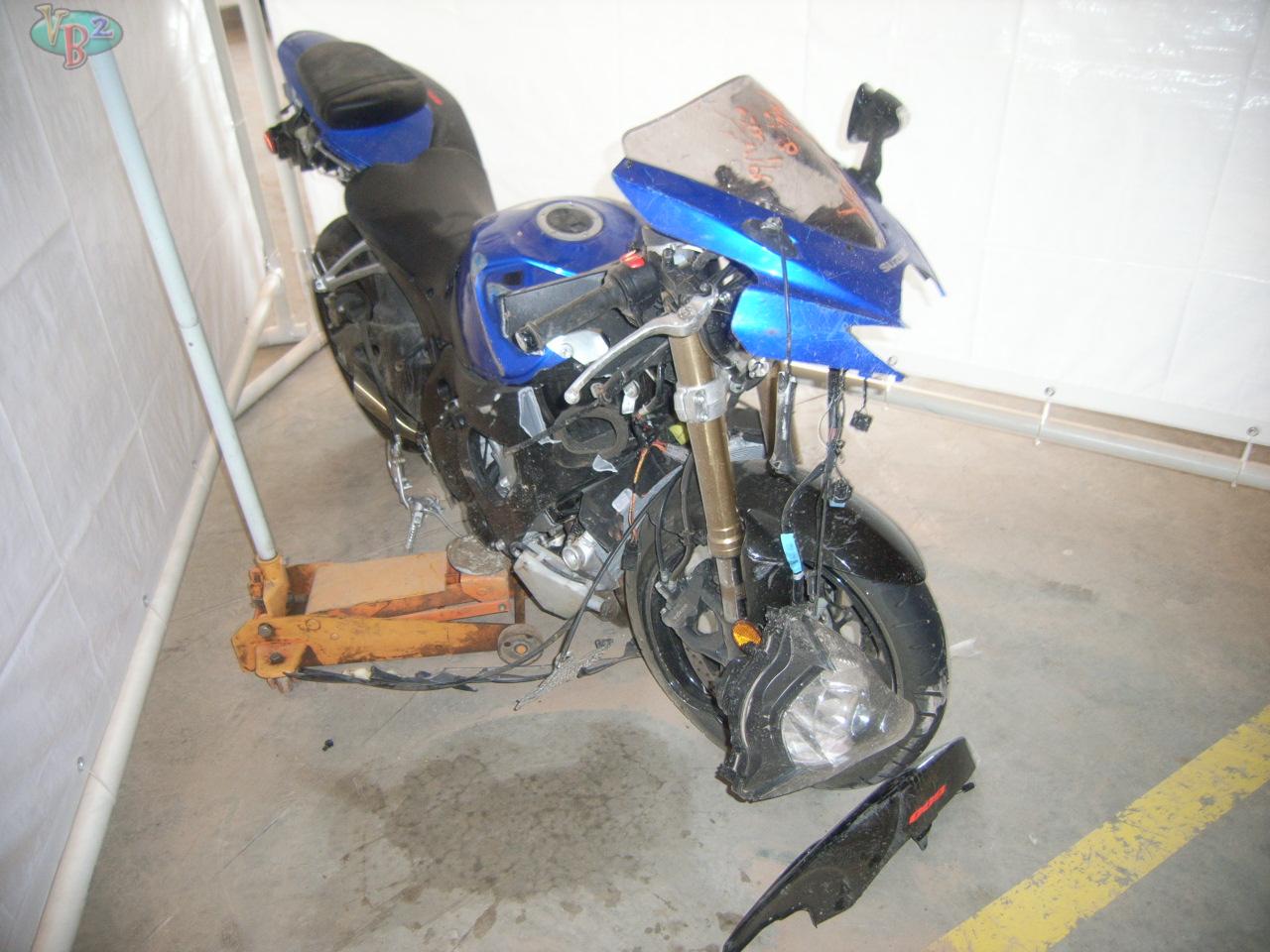 suzuki gsx600-2007-4