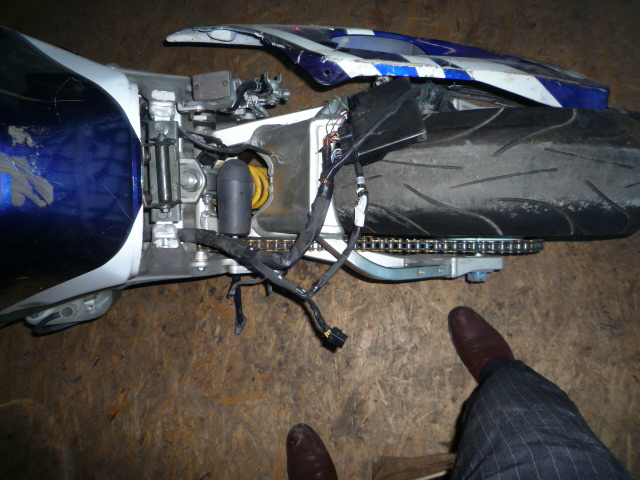 suzuki gsx750-2003-4